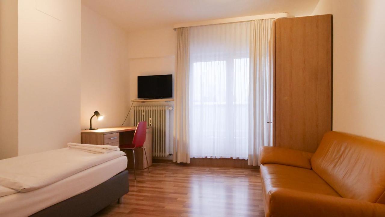 Hotel Pegasus Munchen Bagian luar foto