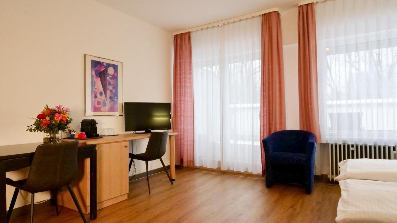 Hotel Pegasus Munchen Bagian luar foto